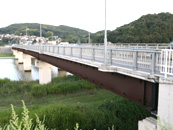 中川橋　側道橋